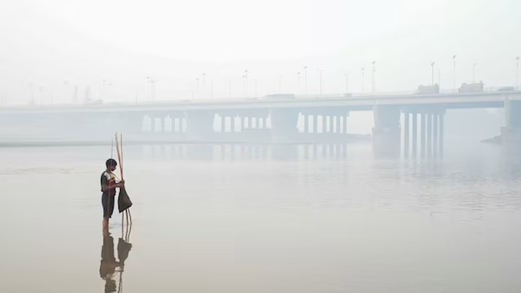 How is Lahore, the world's most polluted city, battling toxic air?