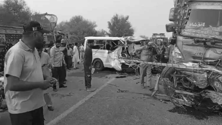 School principal, three teachers killed in road accident in D.G. Khan