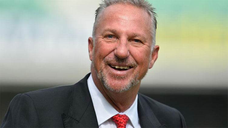 England cricket great Botham hails Hughes for Aussie croc rescue