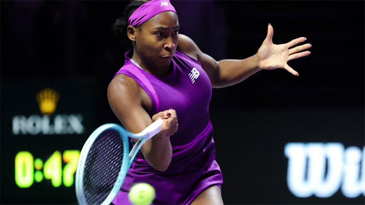 Gauff sets up decider with Zheng at WTA Finals