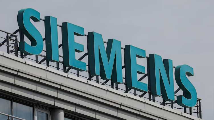 Siemens stock surges after Q4 profit beat, flags rising global risks