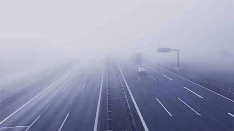 Motorways shut in many parts of Punjab after visibility dips to zero 