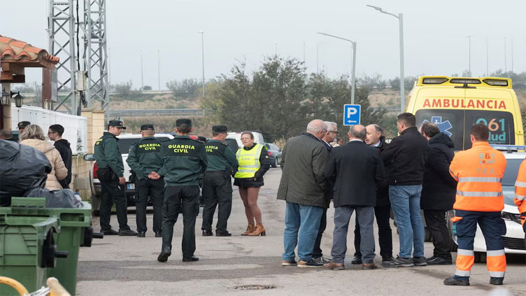 Fire kills at least ten elderly people in Spanish retirement home