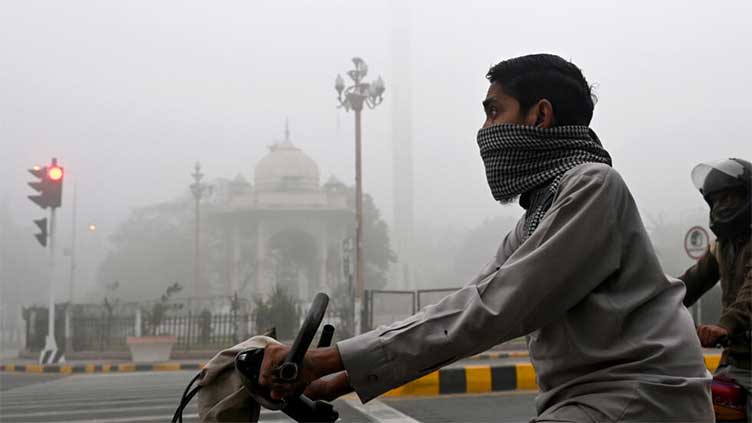 Dunya News Pakistan's policies hazy as it fights smog