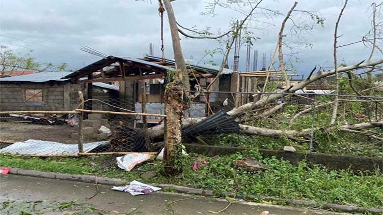 Super typhoon Man-Yi set to weaken as it barrels through Philippines