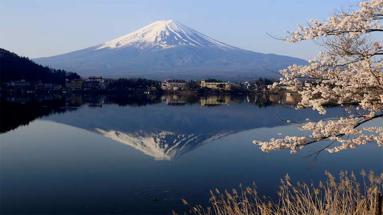 Japan's Mount Fuji eyes China-made tram to transport hikers