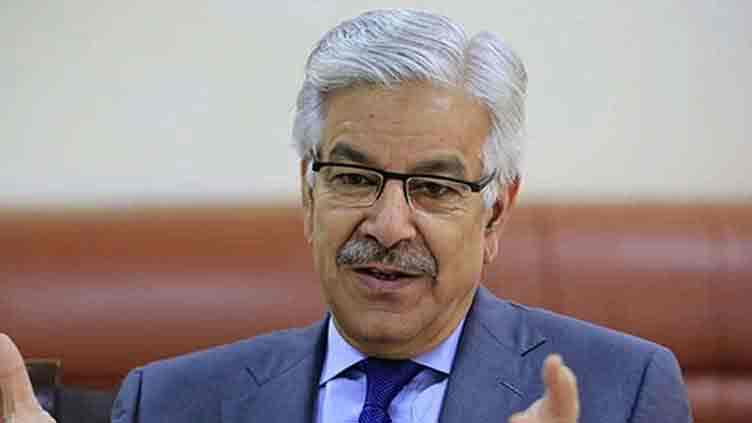 Khawaja Asif takes a jab at PTI founder Imran Khan