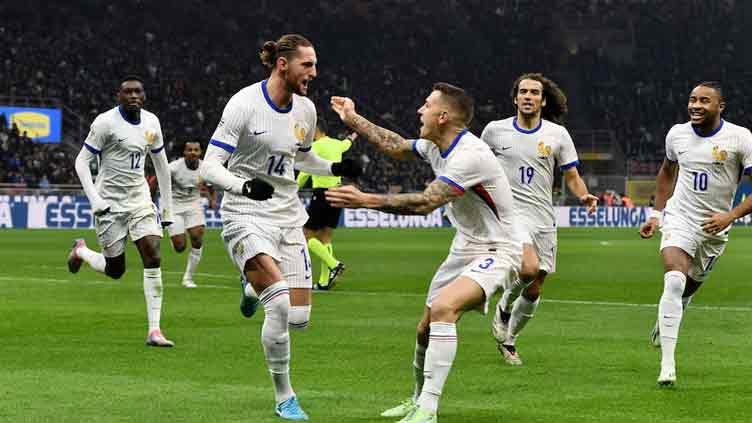 Rabiot and Digne help France to secure top spot with win over Italy