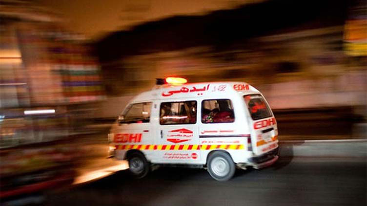 Wall collapse kills father, son in Shikarpur