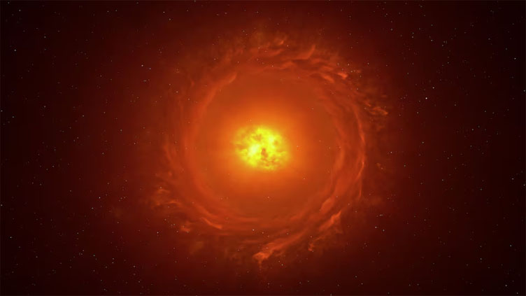 Scientists obtain image of a star on the precipice of disaster