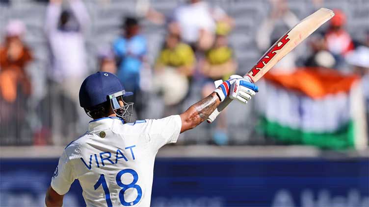 Kohli blasts century as India declare against Australia