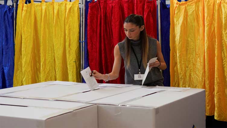 Romanians vote in presidential election focused on high living costs, Ukraine war