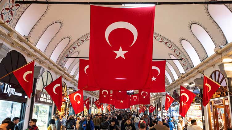 Turkish economy grew 2.1%, less than expected as policy weighs