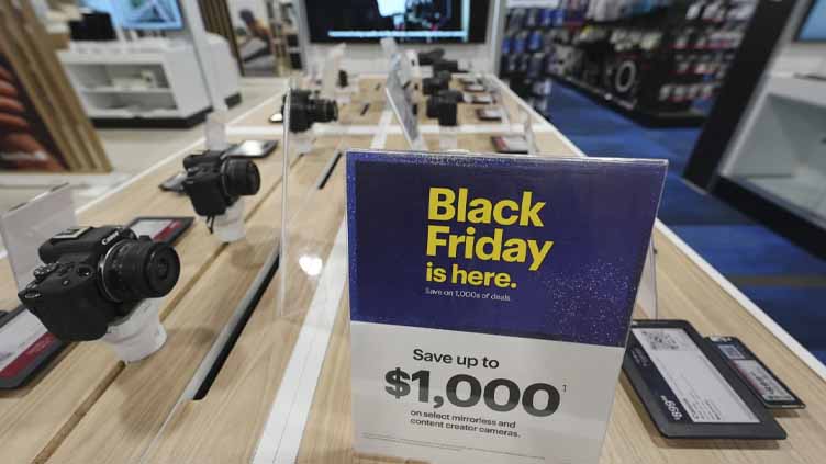 Retailers bank on Black Friday to energize bargain-hungry holiday shoppers