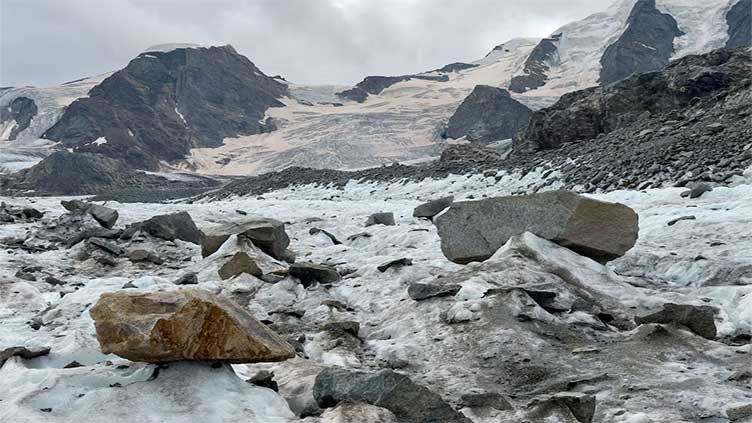 Dunya News Swiss glacier melt exceeds average in 2024 after hot summer