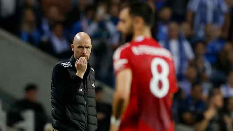 Ten Hag asks fans for patience, says new players need time