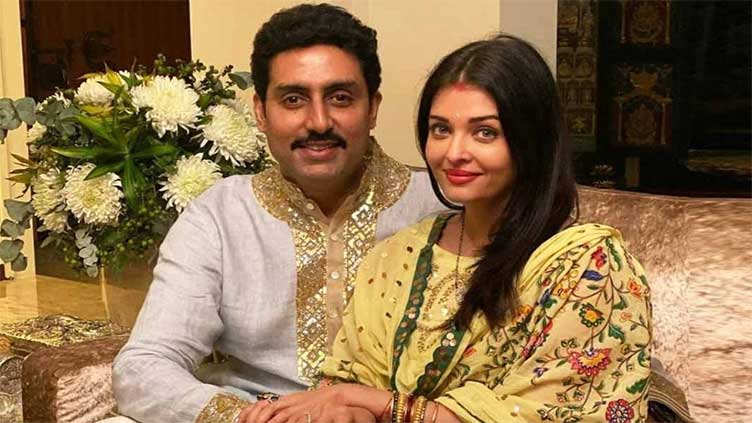 Video showing Aishwarya, Abhishek fighting in public circulates