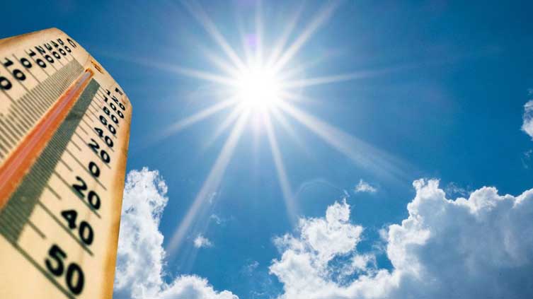 PMD predicts hot and dry weather for most parts of country