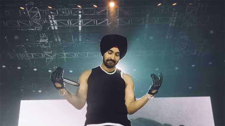 Unpaid dancer pulls out of Diljit's Europe tour