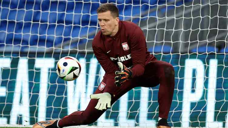 Szczesny ready to light up Barcelona, on and off the pitch