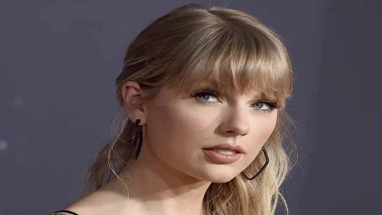 Taylor Swift donates $5 million toward hurricane relief efforts