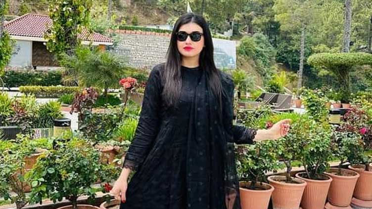 LHC issues notices over sealing of Falak Javed husband's SIM franchise