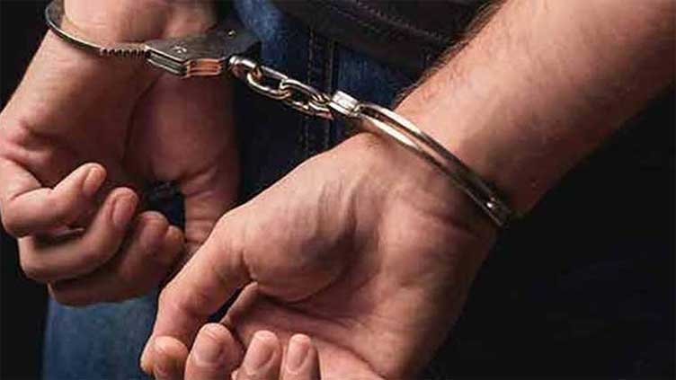 Robber arrested after 'encounter' with police in Kasur