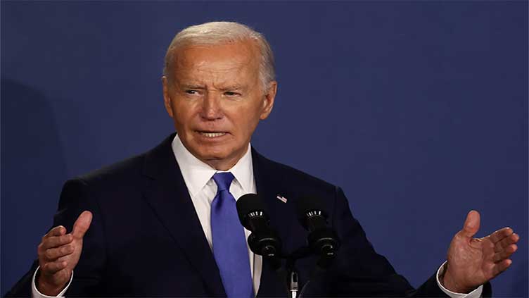 Biden offers both a carrot and a stick to Israel as his term nears an end