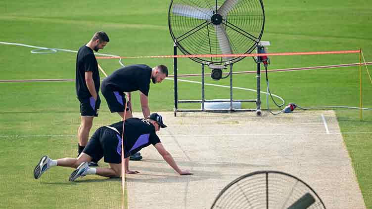 Pitched battle: Pakistan and England eye Test-deciding surface