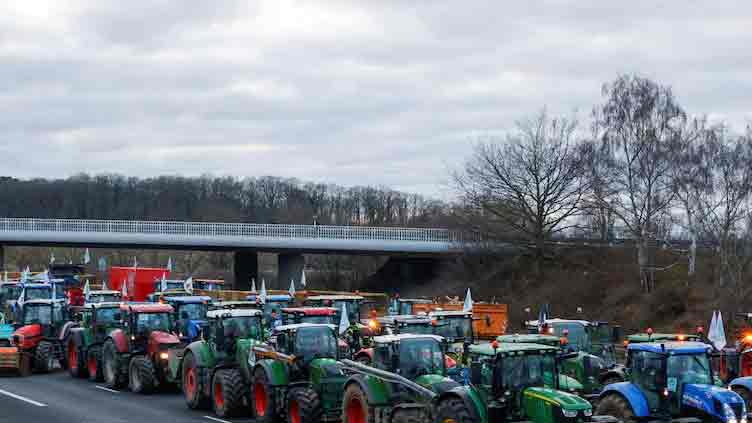 French farmers to resume nationwide protests next month