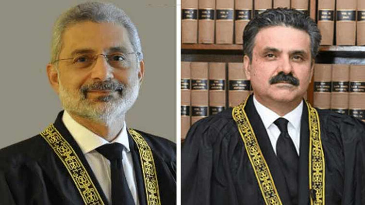 Newly-appointed CJP Yahya Afridi meets outgoing CJP Isa