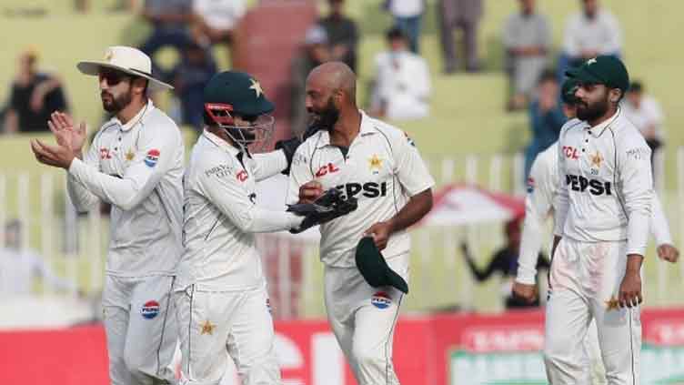 Saud, spinners put Pakistan on top in third Test against England