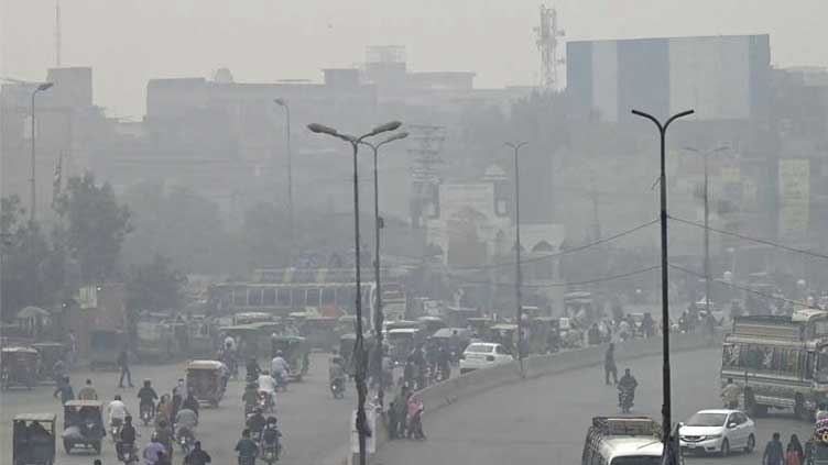 Lahore's AQI rises to alarming levels