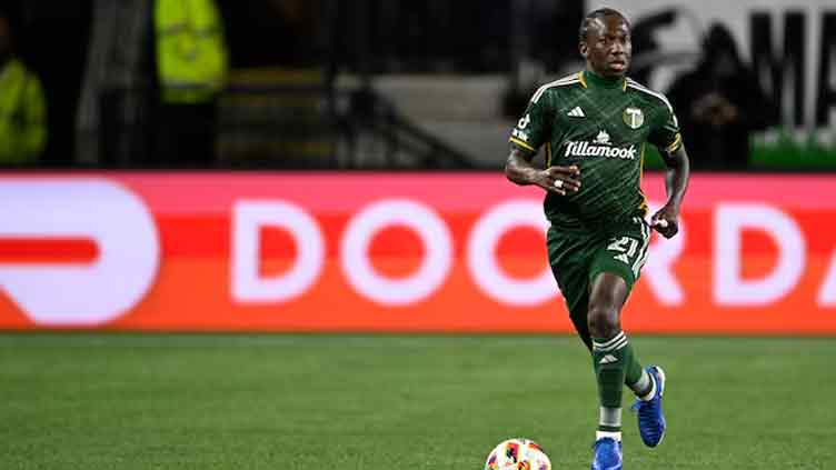 Timbers' Diego Chara signs deal to play 15th season with club