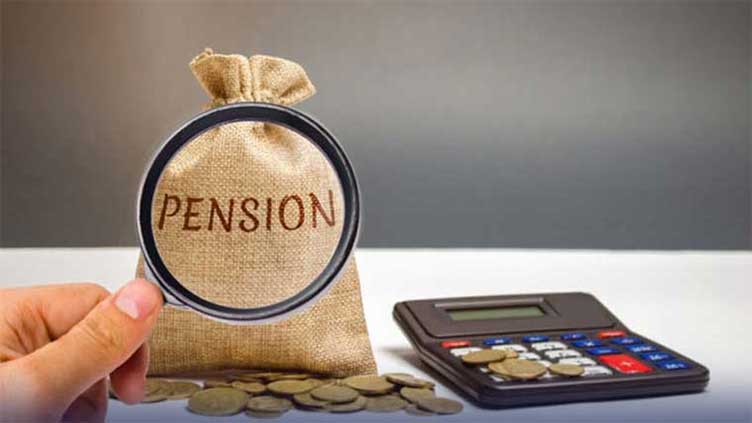 Family pension reduced to 10 years; 50pc raise for armed forces pensioners