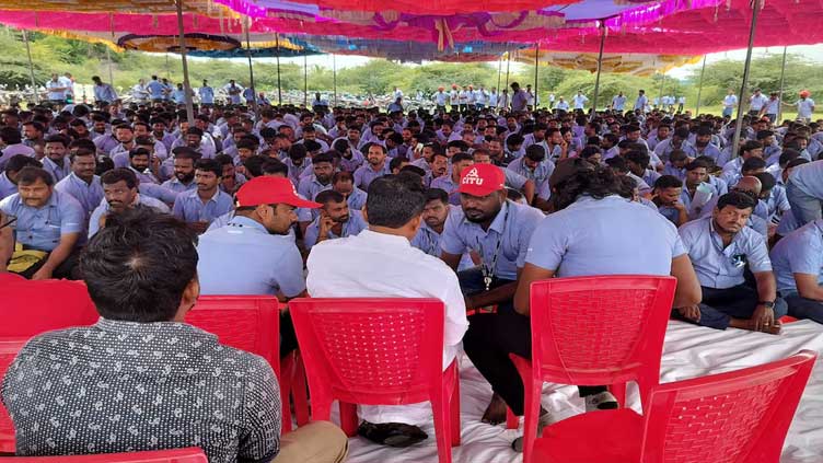 Samsung India workers vow to keep striking unless demands met