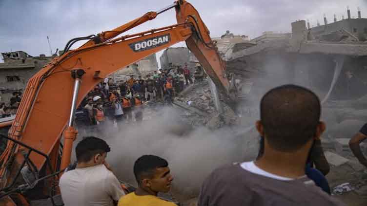 In gym salvaged from rubble, Gazans release anger on weight machines