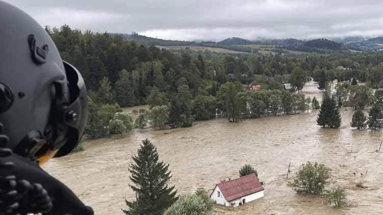 Budapest and Poland's Wroclaw reinforce their river banks ahead of more flooding in central Europe