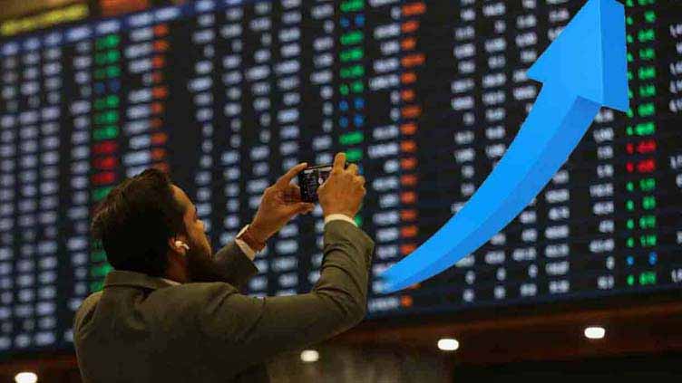 Bulls rule stock market as IMF includes Pakistan in executive board meeting on Sept 25