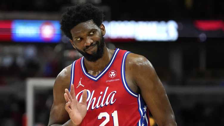 Joel Embiid signs a 3-year, $193 million contract extension with the 76ers