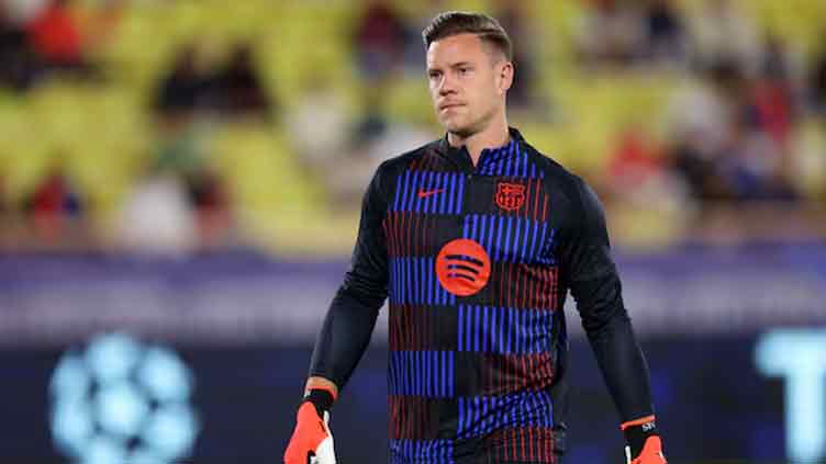 Barcelona goalkeeper Ter Stegen to undergo surgery on knee injury