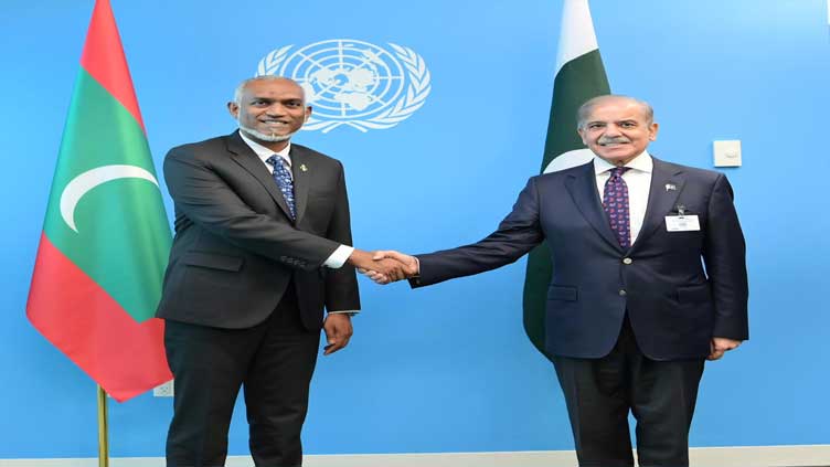 Pakistan committed to enhance cooperation with Maldives: PM Shehbaz