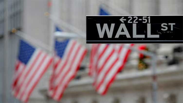 Wall Street strikes back against New York's sovereign debt bill