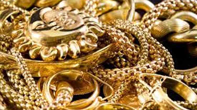 Gold price jumps Rs1,500 per tola to break yet another record 