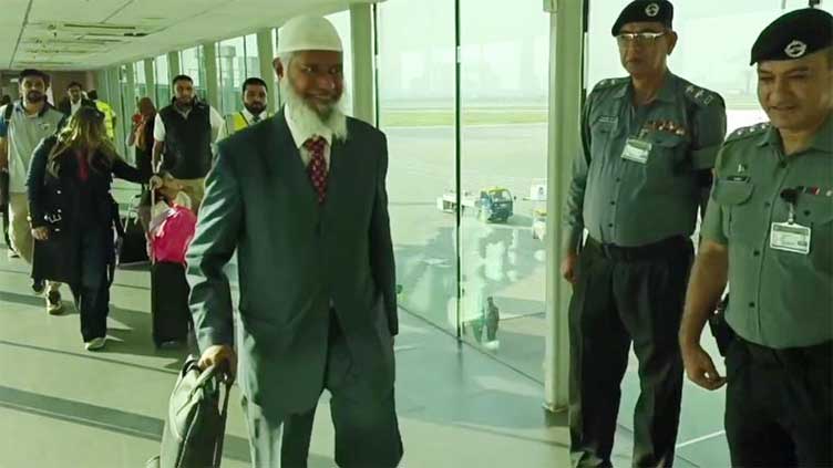 Islamic scholar Dr Zakir Naik arrives in Pakistan