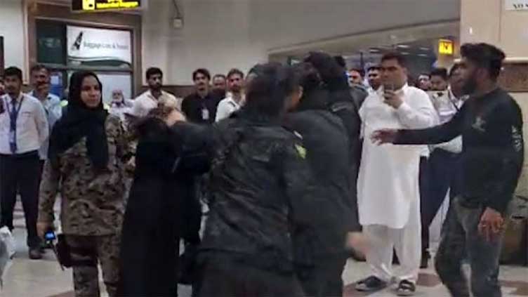 Video of scuffle between passengers, customs officials at airport sparks public outrage