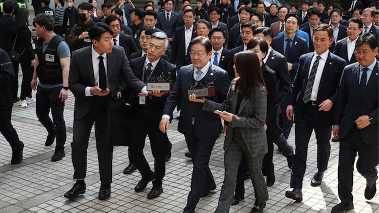 South Korea opposition leader Lee steps down amid expectations of presidential run