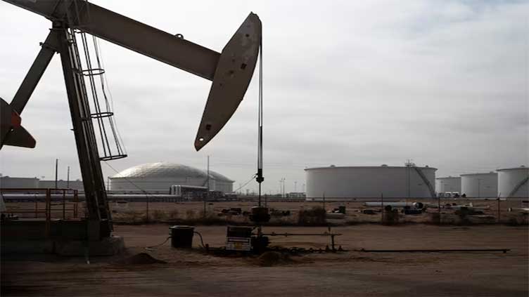 Oil extends decline as US-China trade war weighs on global growth outlook