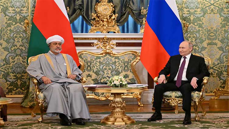 Russia's Putin discusses US-Iran nuclear talks with leader of Oman