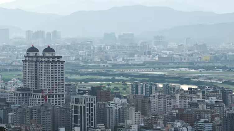 Taiwan proposes another $10 bln in aid to deal with US tariffs